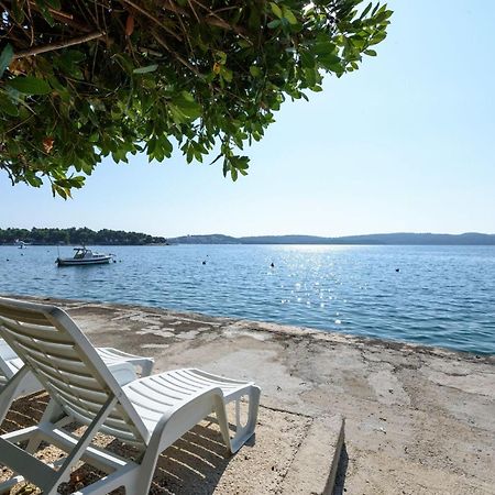 Apartments Mihaela Trogir Exterior photo