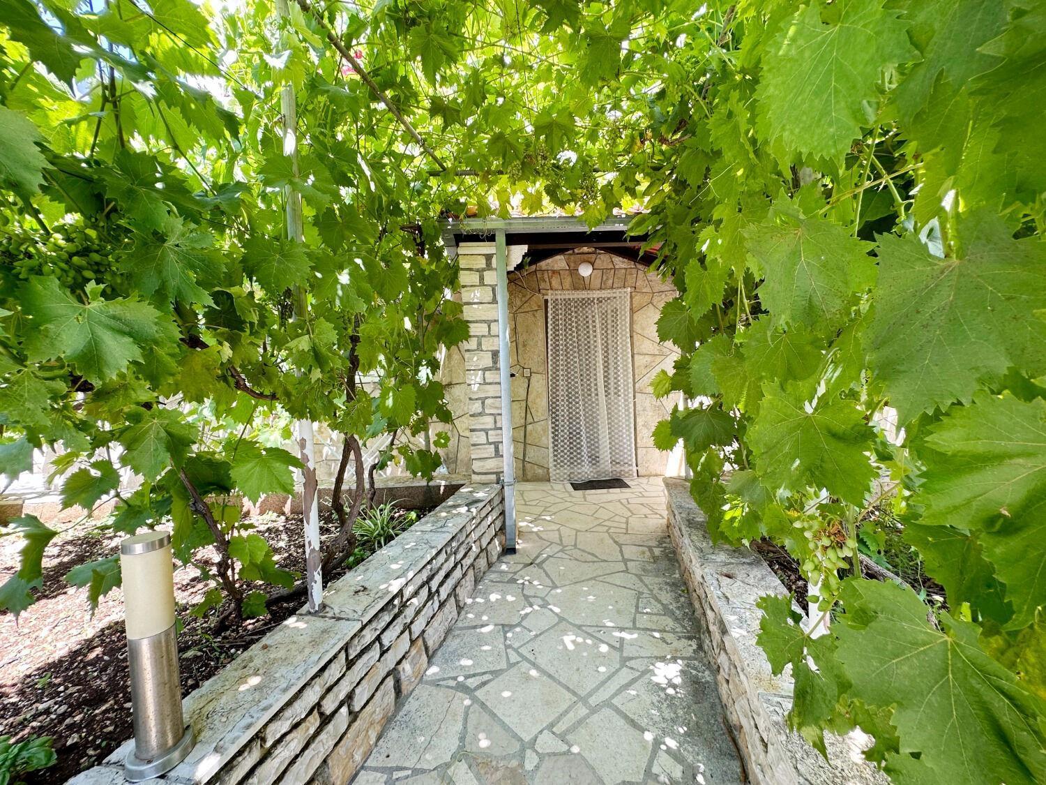 Apartments Mihaela Trogir Exterior photo